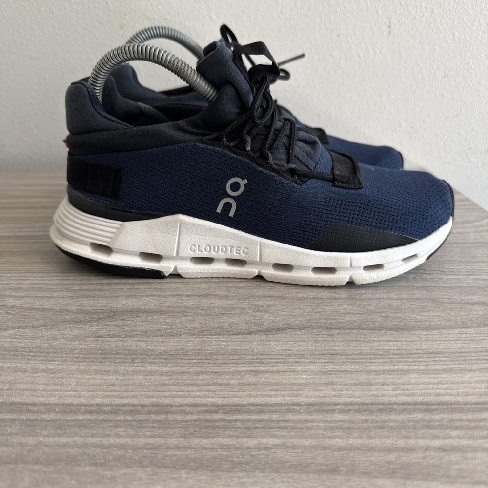 On Cloudnova Navy Blue White Athletic Running Shoes Women's  Size 8 (26.99117)